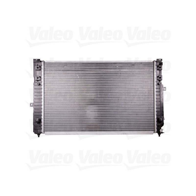 Valeo 731755 1998-2004 Volkswagen Passat Radiator (VS2034)