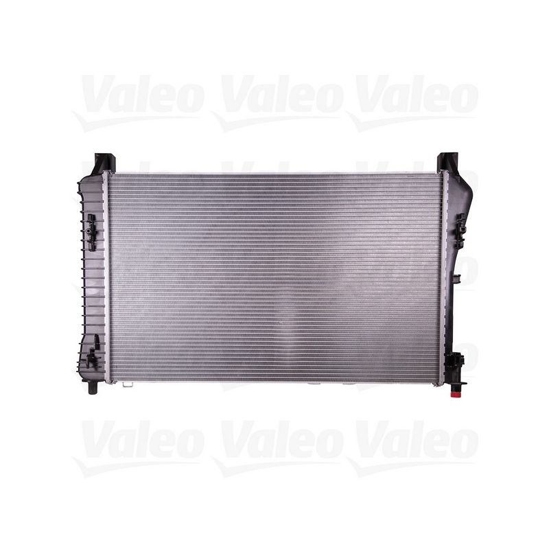 Valeo 734318 2005-2010 Mercedes-Benz SLK55 AMG Radiator (VSOE13358)