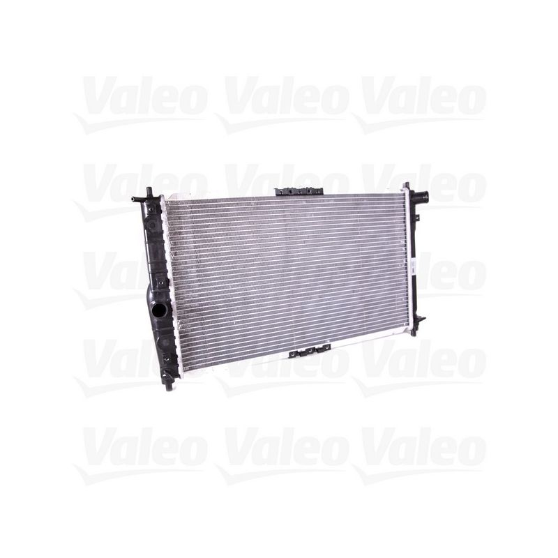 Valeo 734767 1999-2002 Daewoo Leganza Radiator