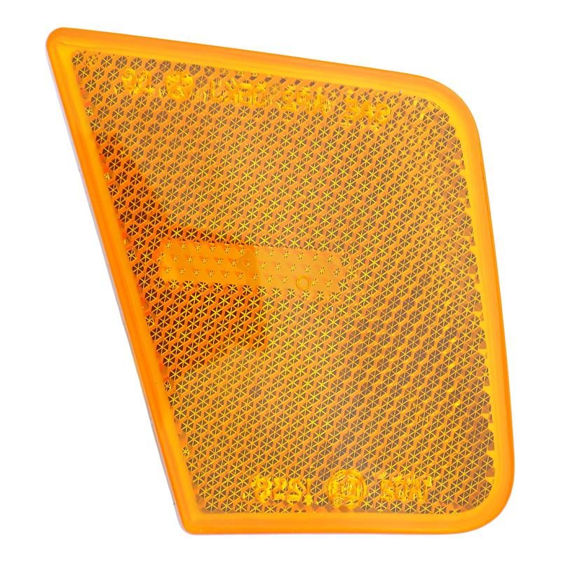 EAGLE EYES CS199-U000R Side Marker Light Assembly