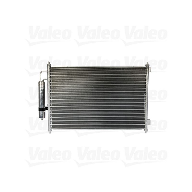 Valeo 814231 Condenser for Nissan Rogue 2.5L 2008-2015