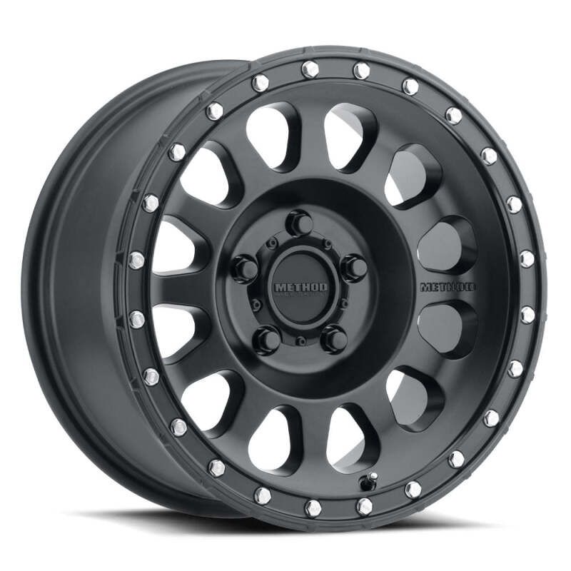 Method Wheels MR31521050518N Method MR315 20x10 / 5x5 BP / -18mm Offset / 71.5mm CB Matte Black Wheel