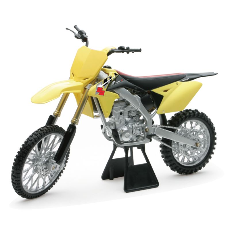 New Ray Toys 49473 Suzuki RM-Z450 Dirt Bike/ Scale - 1:6