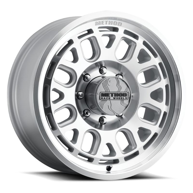 Method Race Wheels MR32129080318 20X9 8X6.50 (+18) CWH 321M (HB 130.81)