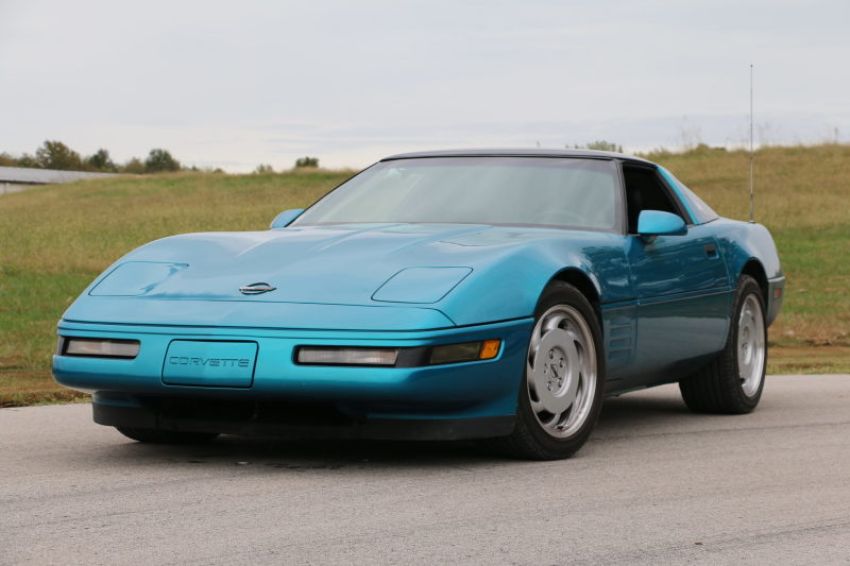 Ridetech 11565010 StreetGrip system for 1989-1996 Corvette.
