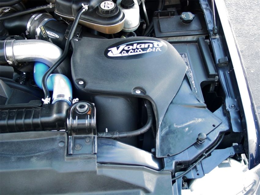 Volant 19860 Volant air intake systems utilize a high-velocity venturi filter adapter which provides a smooth transition through the MAF sensor into the intake tube for a much needed airflow improvement over the factory rubber tubing and resonator box.