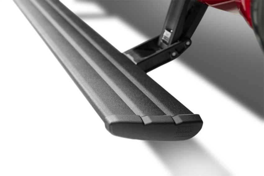 AMP Research 86247-01A 17-19 Chevrolet Silverado 2500/3500 DC/CC (Diesel) PowerStep Smart Series