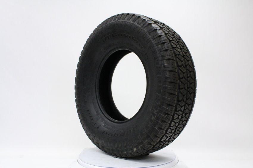 BFGOODRICH Rugged Trail T/A Oe 245/70R17 All-Season