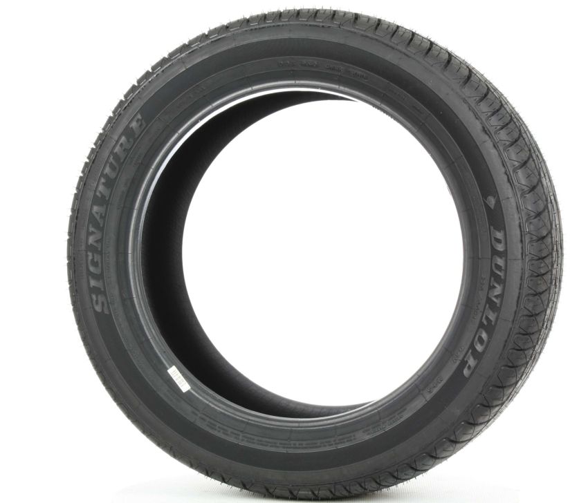 DUNLOP Signature 225/55R17 All-Season