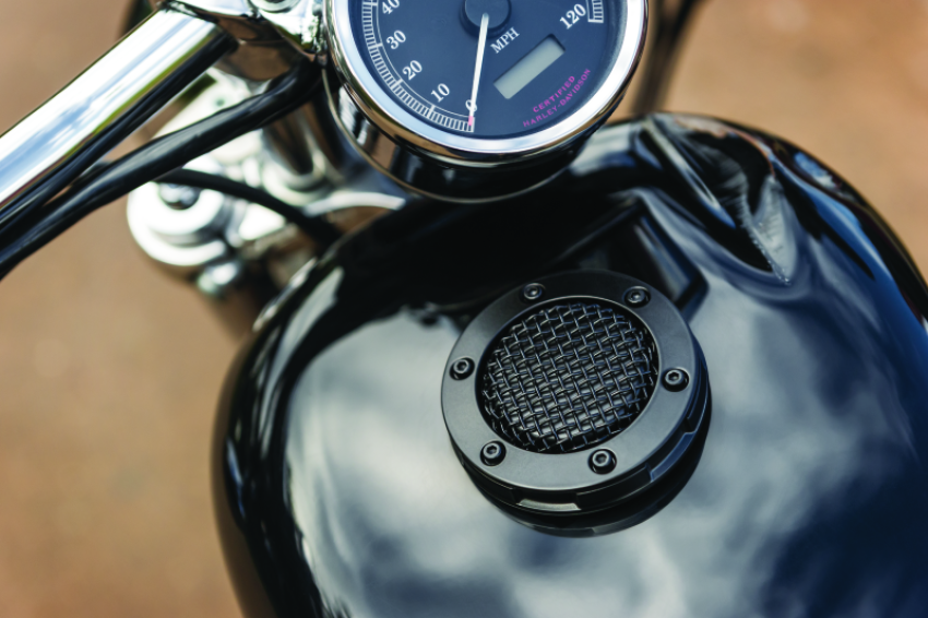 Kuryakyn 6549 Mesh Gas Cap Vented Black