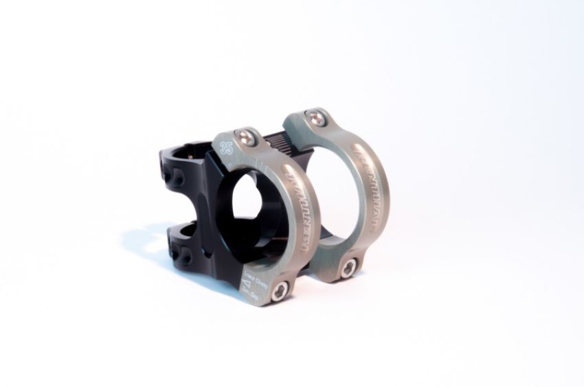 Renthal STM118-BKAG Clamps