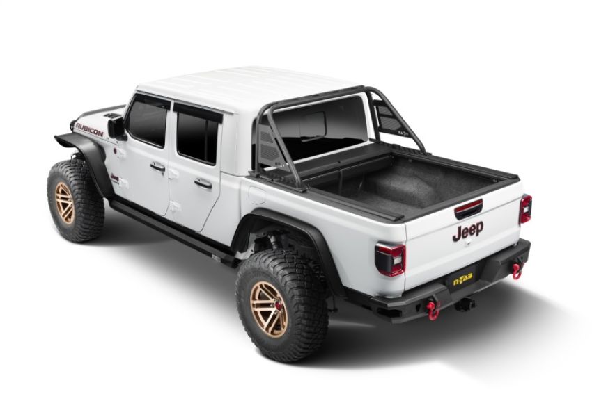 Rugged Ridge 13550.35 20-22 Jeep Gladiator w/Trail Rail Sys Armis Tonneau Cover w/Max Track - Tex. Blk