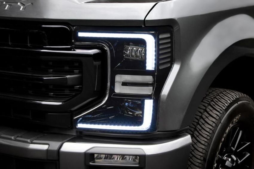 Oracle Lighting 1449-332 Dynamic ColorSHIFT(tm) Headlight DRL Kit w/Switchback Turn Signals