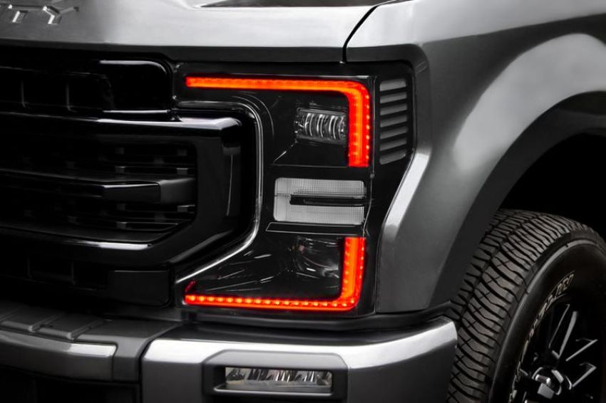 Oracle Lighting 1449-332 Dynamic ColorSHIFT(tm) Headlight DRL Kit w/Switchback Turn Signals