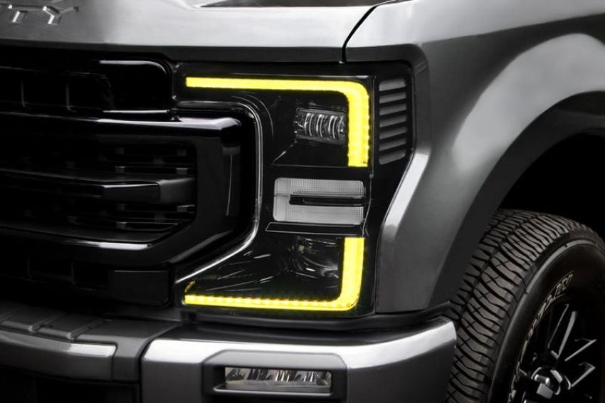 Oracle Lighting 1449-332 Dynamic ColorSHIFT(tm) Headlight DRL Kit w/Switchback Turn Signals