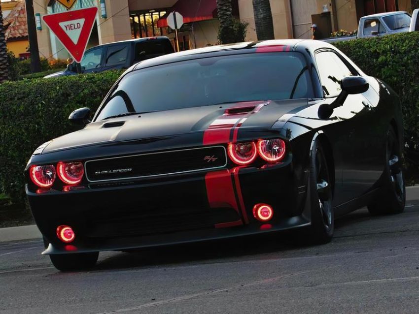 Oracle Lighting 1458-332 08-14 Dodge Challenger Dynamic ColorSHIFT(tm) Headlight/Fog Halo Kit