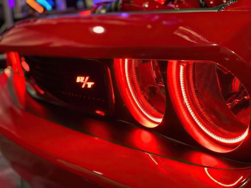 Oracle Lighting 1458-332 08-14 Dodge Challenger Dynamic ColorSHIFT(tm) Headlight/Fog Halo Kit