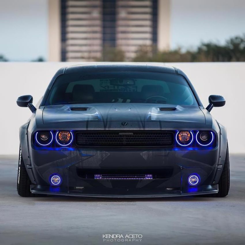 Oracle Lighting 1458-332 08-14 Dodge Challenger Dynamic ColorSHIFT(tm) Headlight/Fog Halo Kit