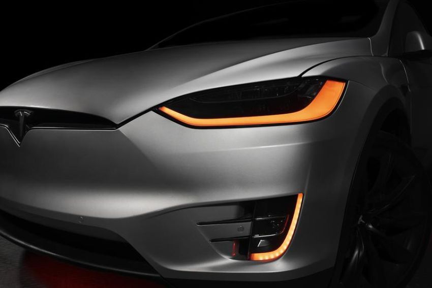 Oracle Lighting 1467-332 2016-2021 Tesla Model X ColorSHIFT(tm) Headlight & Fog Light DRL Upgrade Kit
