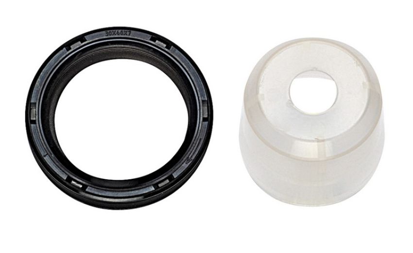 Ajusa 15100200 Oil Seal