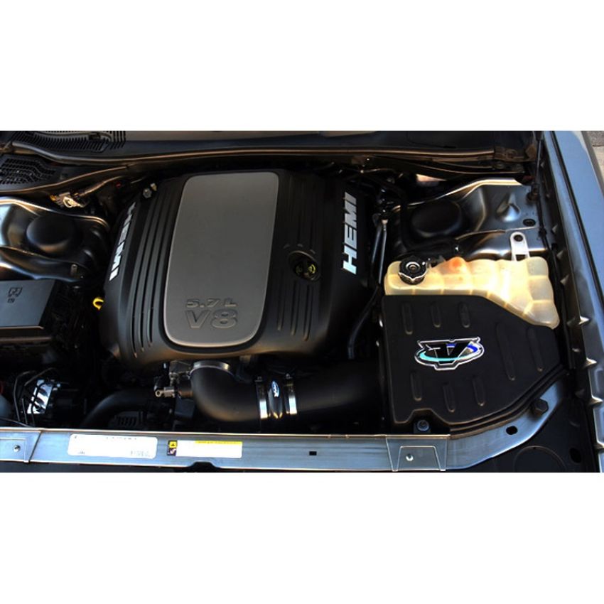 Volant 16257 Oiled Filter Closed Box Air Intake