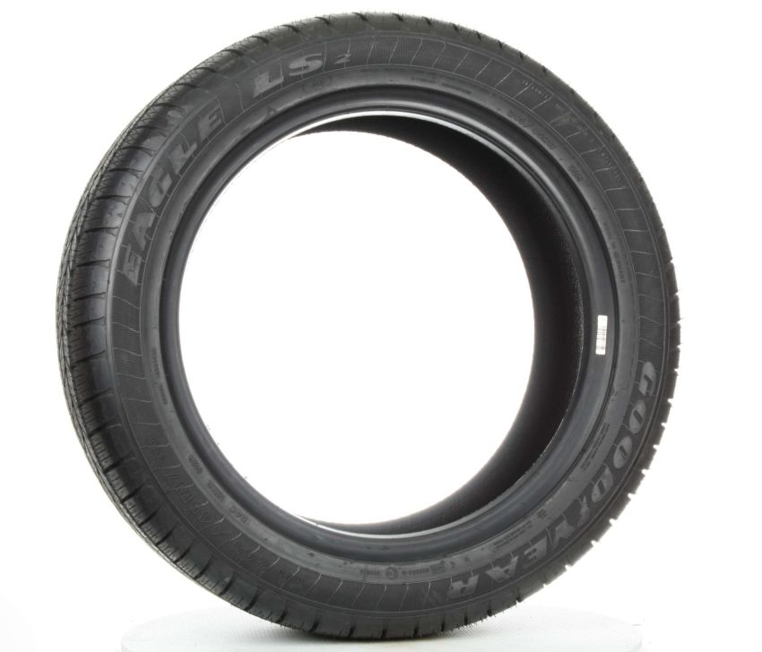 GOODYEAR Eagle LS-2 245/45R18 All-Season