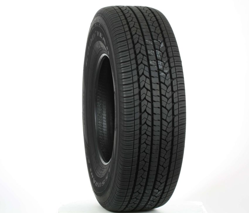 GOODYEAR Assurance CS Fuel Max 245/65R17 All-Season