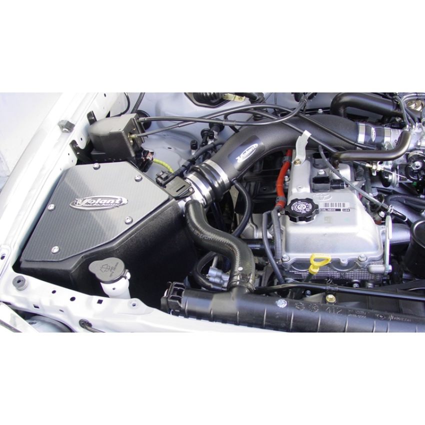 Volant 18424 Oiled Filter Closed Box Air Intake