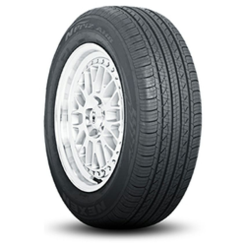NEXEN Npriz AH8 225/40R18 All-Season