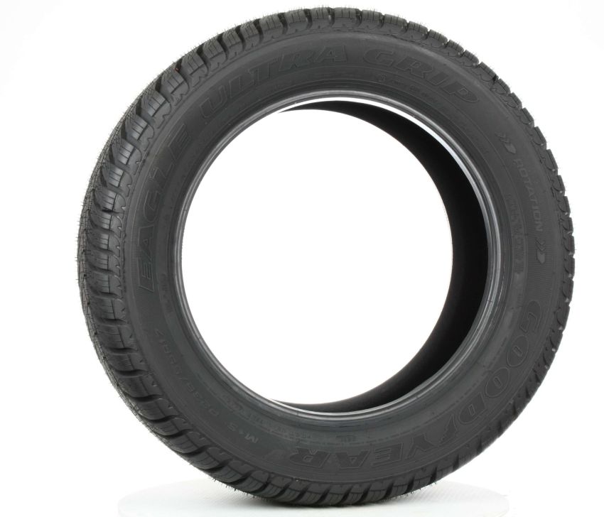 GOODYEAR Eagle Ultra Grip GW-3 225/60R18 Winter