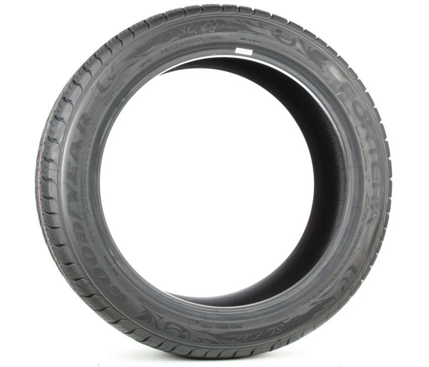 GOODYEAR Fortera SL 305/45R22 All-Season
