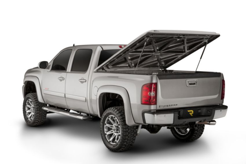 Undercover UC1156S 15-20 Chevy Colorado/GMC Canyon 5ft SE Smooth Bed Cover - Ready To Paint