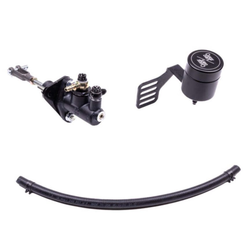 Chase Bays CB-Z33-CMCADAPT-625OERES 02-08 Nissan 350Z Stk Bore 5/8 Clutch Master Cyl Adapter & OEMC/Single BBE Reservoir Kit