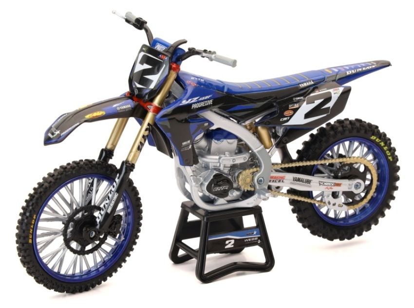 New Ray Toys 58483 Yamaha YZF450F Star Racing Team ( Cooper Webb #2)/Scale - 1:12
