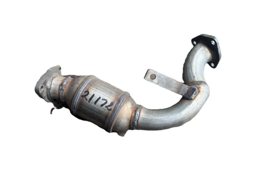 AB Catalytic 21172 Direct Fit Catalytic Converter Driver Side ( Non C.A.R.B. Compliant)