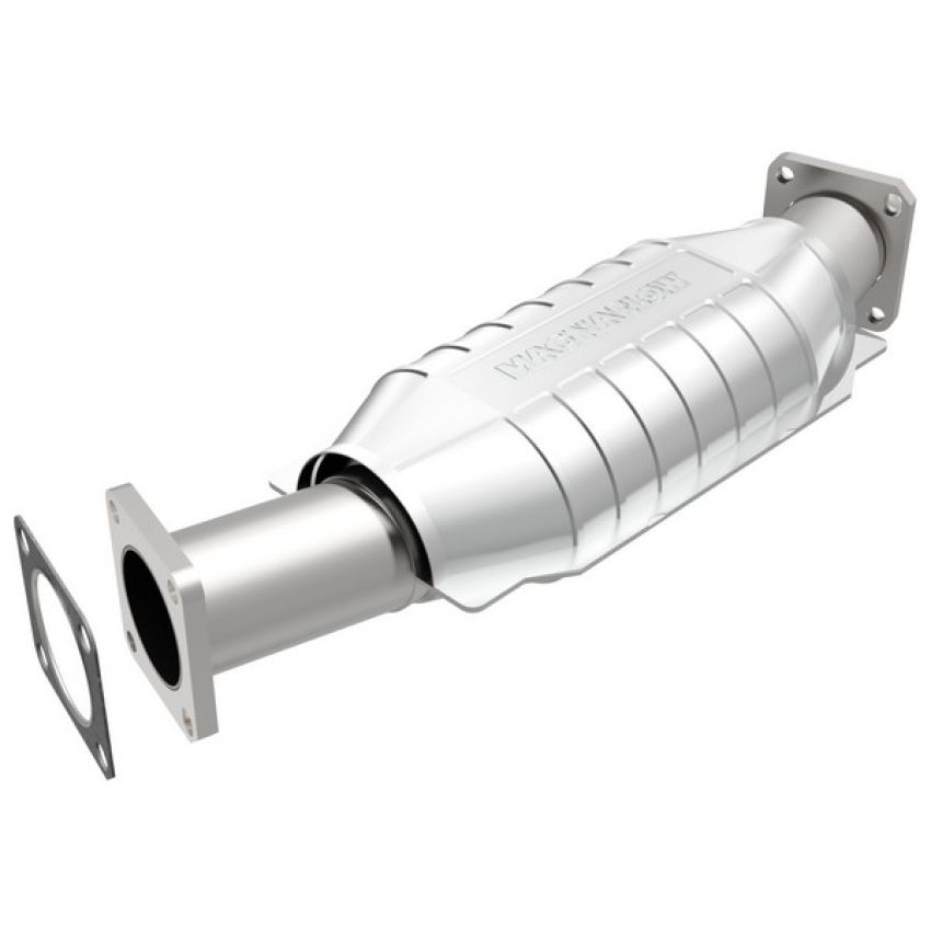 MagnaFlow Exhaust Products 23425 Standard Grade Direct-Fit Catalytic Converter