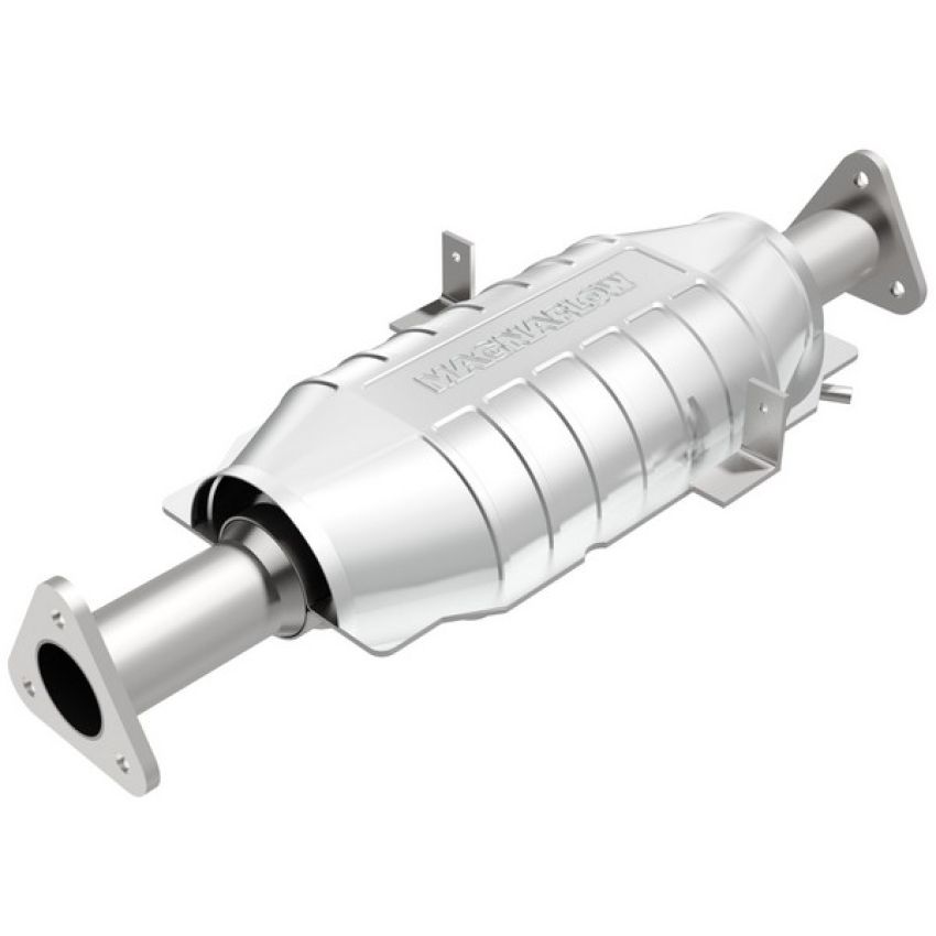 MagnaFlow Exhaust Products 23501 Standard Grade Direct-Fit Catalytic Converter