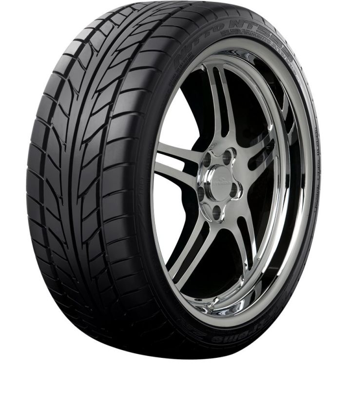 NITTO NT555 225/35R19 Summer