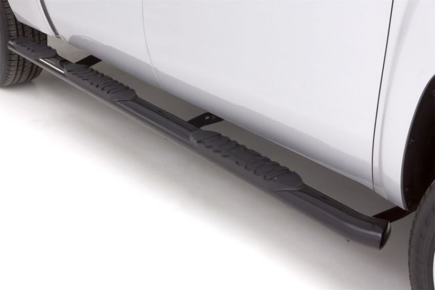 LUND 260105008 10-17 Dodge Ram 2500 Crew Cab (6.5ft. Bed) 5in. Oval WTW Steel Nerf Bars - Black