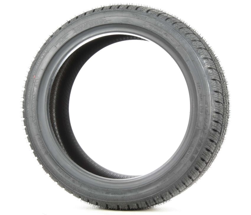 GOODYEAR Ultra Grip Performance 215/45R17