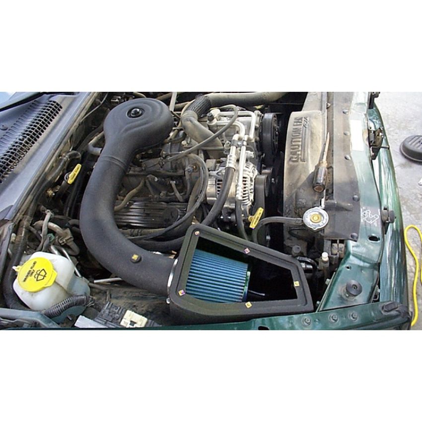 Volant 26852 Volant air intake systems utilize a high-velocity venturi filter adapter which provides a smooth transition through the MAF sensor into the intake tube for a much needed airflow improvement over the factory rubber tubing and resonator box.