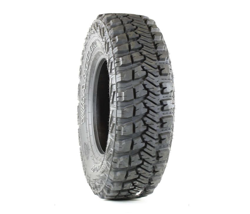GOODYEAR Wrangler MT/R With Kevlar 285/75R18 All-Season