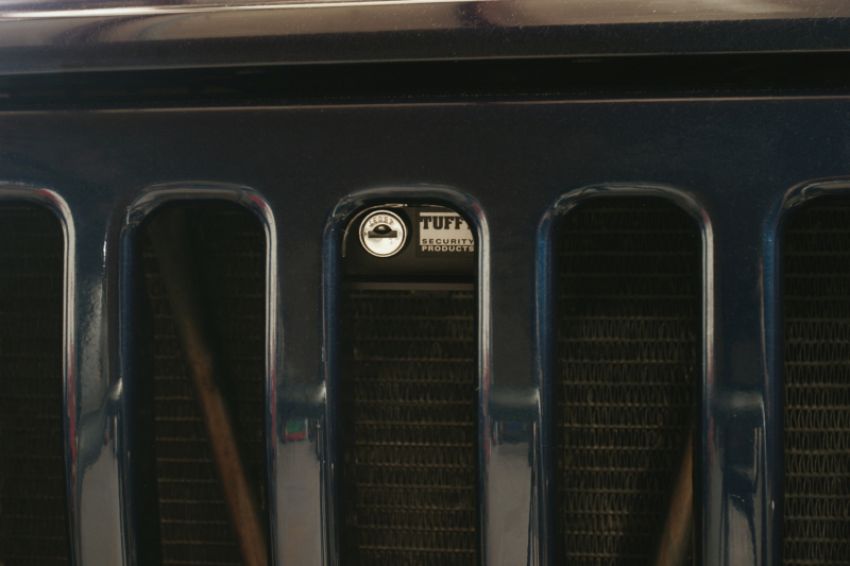 Tuffy Products 137-01 Tuffy Hood Lock Jeep Wrangler Tj & Lj Black01