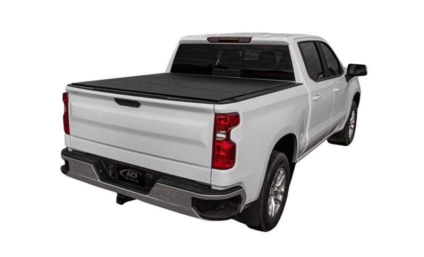 Access B3070019 LOMAX Tri-Fold Cover Black Urethane Finish 2020 Jeep Gladiator - 5ft Bed