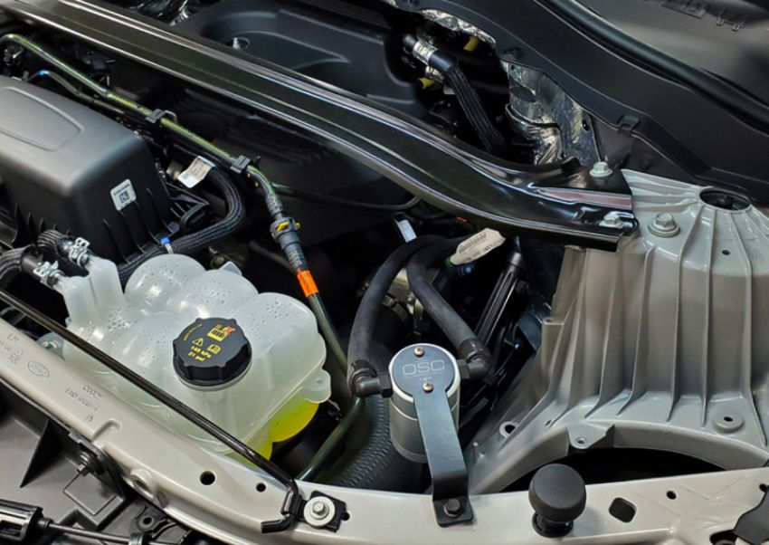 J&L 3055D-C 2020-2024 Ford Explorer 2.3L EcoBoost Driver Side Oil Separator 3.0 - Clear Anodized