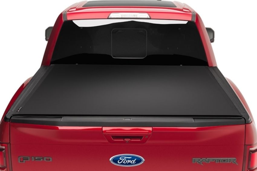 Truxedo 1572416 19-20 GMC Sierra & Chevrolet Silverado 1500 (New Body) 5ft 8in Sentry CT Bed Cover