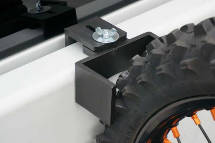 Hardline TW-1 Tire Wedge Wheel Guide