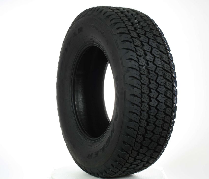 GOODYEAR Wrangler AT/S 275/65R18 All-Season