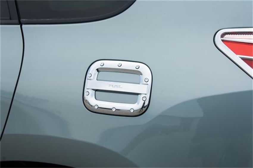 Putco 403903 08-10 Toyota Land Cruiser Fuel Tank Door Cover