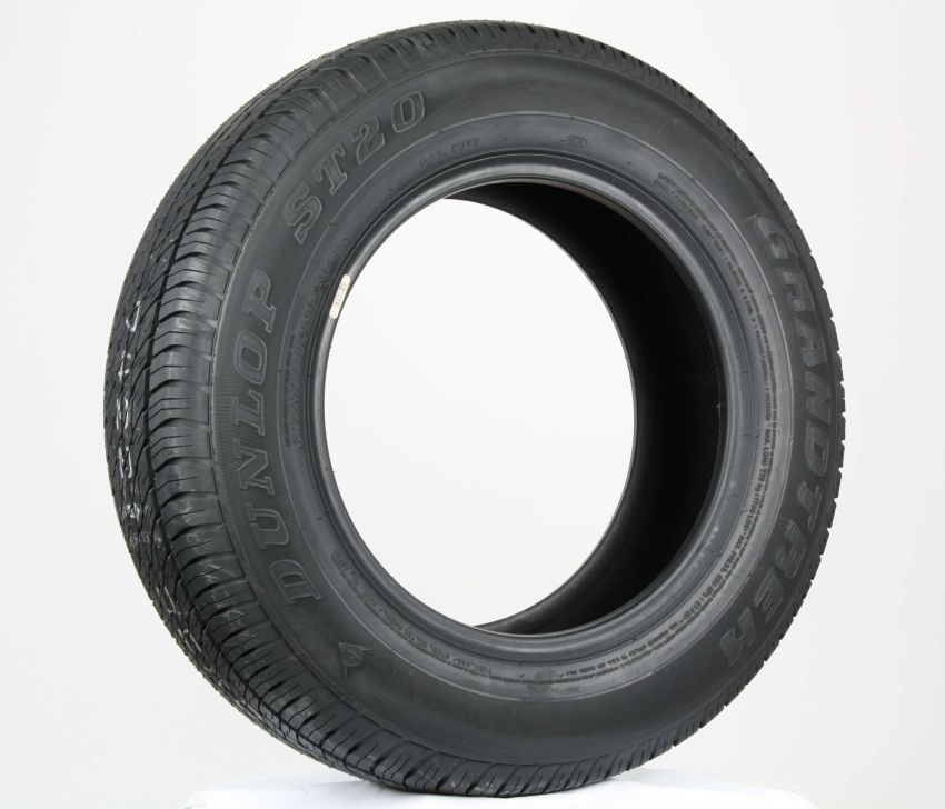 DUNLOP Grandtrek ST20 215/65R16 All-Season